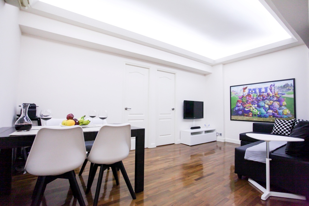 2 bedrooms serviced apartment Hong Kong in Fortress Hill with modern furnishing